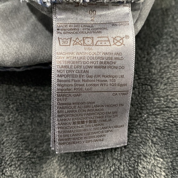 Gap girlfriend chino washed black straight leg pants with side and back pockets - Picture 4 of 4